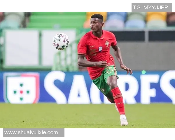 足球努诺：从战术革新到球队重建的全景解析与未来展望